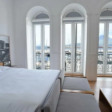 Internacional Azores Boutique *