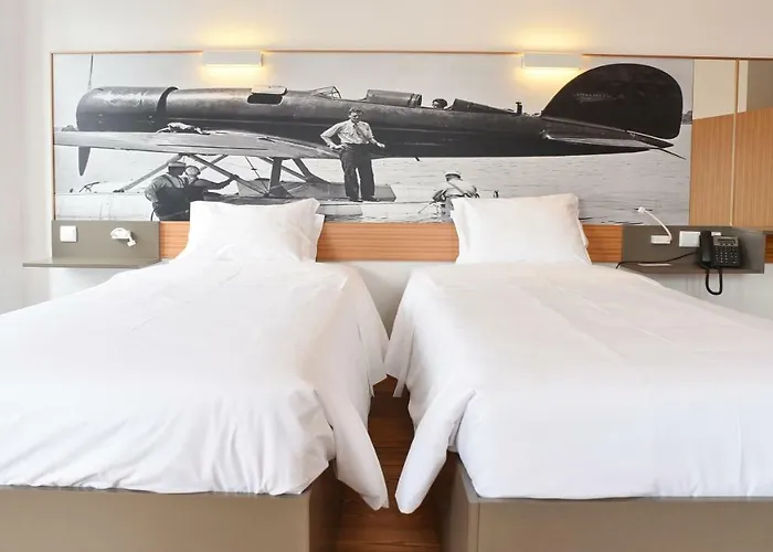 Internacional Azores Boutique *