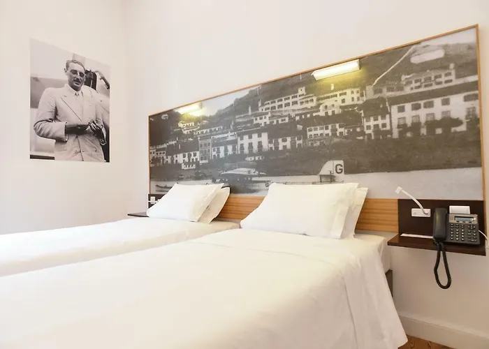 Internacional Azores Boutique Auberge de jeunesse *