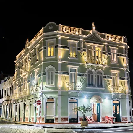 Internacional Azores Boutique Auberge de jeunesse *