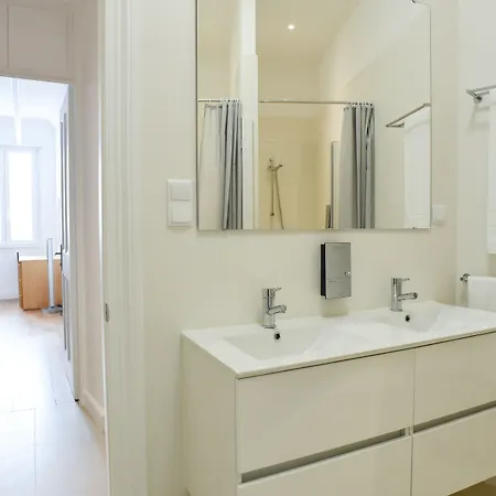 Internacional Azores Boutique * أورتا