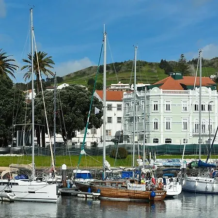 Internacional Azores Boutique Auberge de jeunesse