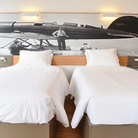 Internacional Azores Boutique *