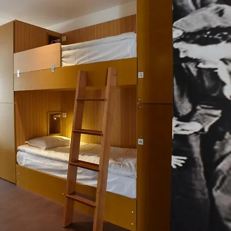 Auberge de jeunesse Internacional Azores Boutique