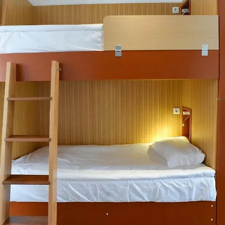 Internacional Azores Boutique Hostel *