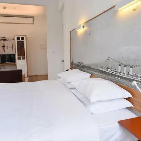 Internacional Azores Boutique