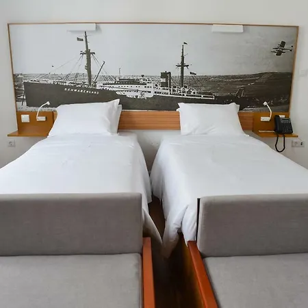 Auberge de jeunesse Internacional Azores Boutique *