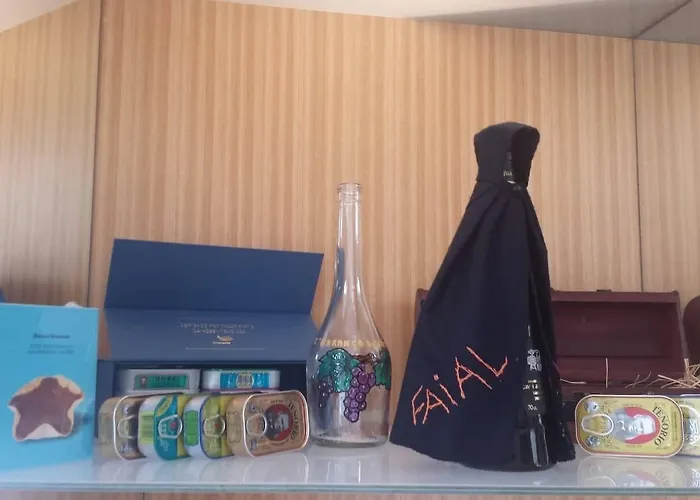 Internacional Azores Boutique Hostel