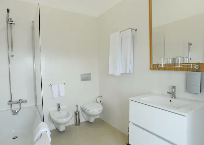 Internacional Azores Boutique