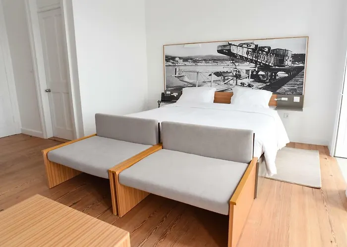 Internacional Azores Boutique Hostel Horta (Azores)