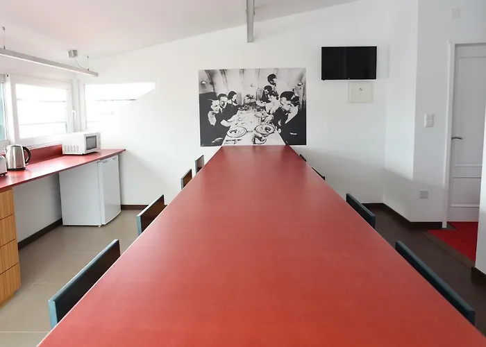 Internacional Azores Boutique