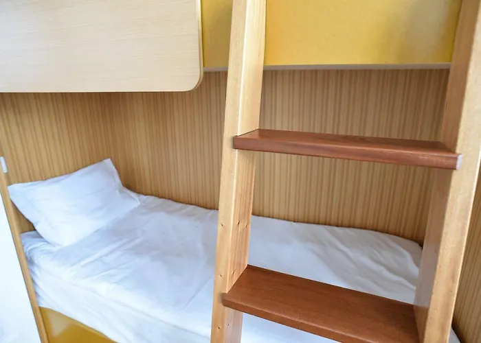 Internacional Azores Boutique Hostel *