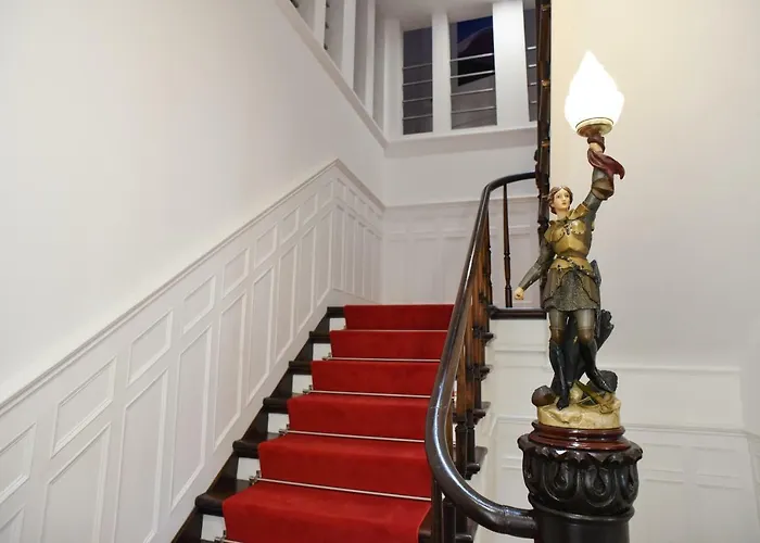 Internacional Azores Boutique *