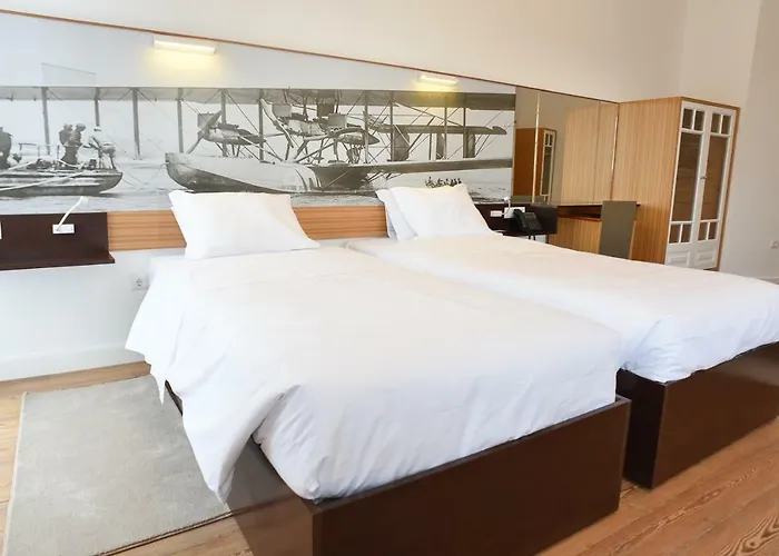 Hostel Internacional Azores Boutique