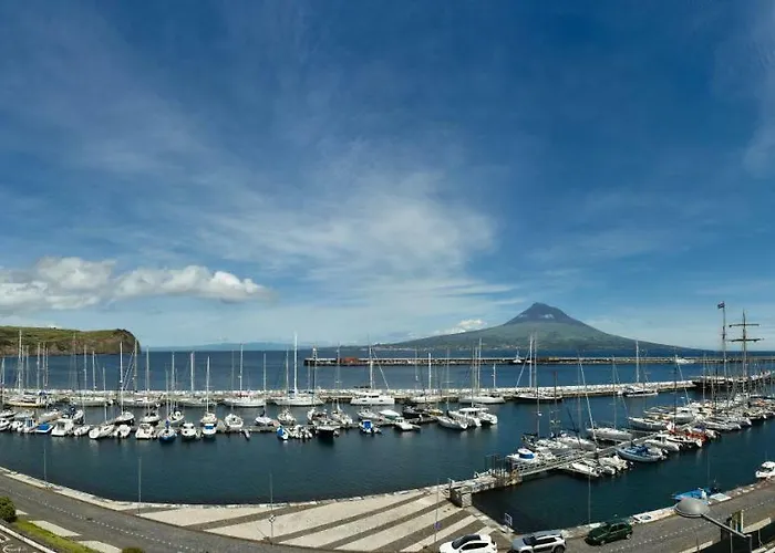 Internacional Azores Boutique *